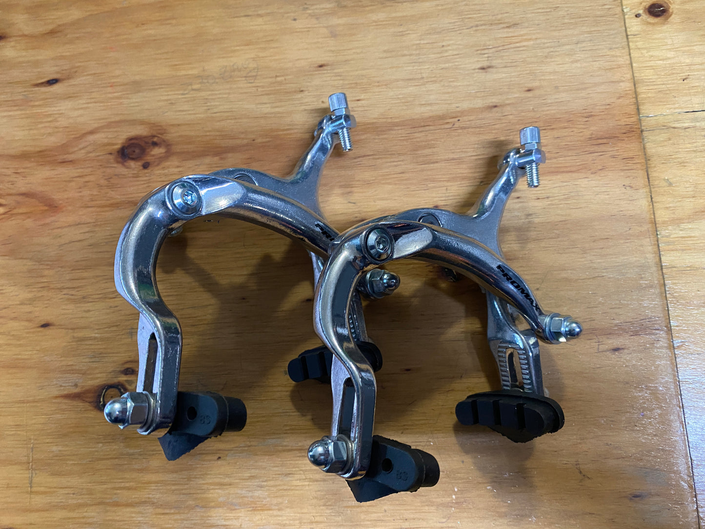 City bike brake calipers