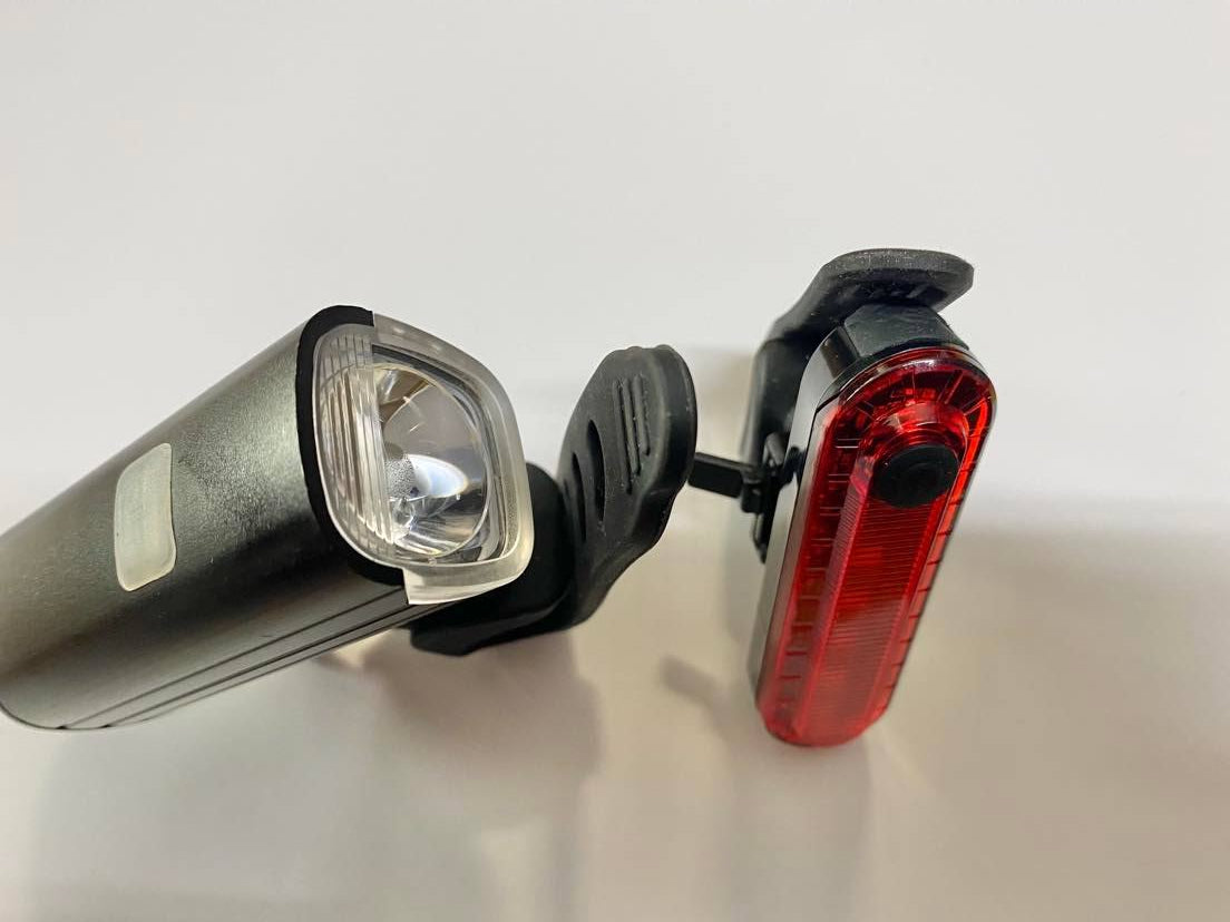 Samson Cycles USB lights pack